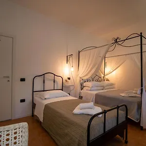 Dei Sette Limoni - E Aparthotel Vada