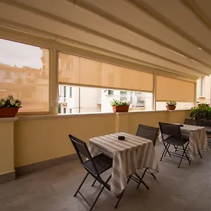 2* Pensjonat E - Rent And Le Nel Corso - Adults Only